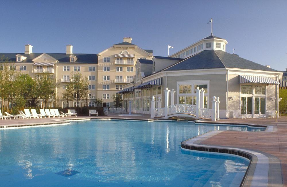 Disney Newport Bay Club Шеси Екстериор снимка